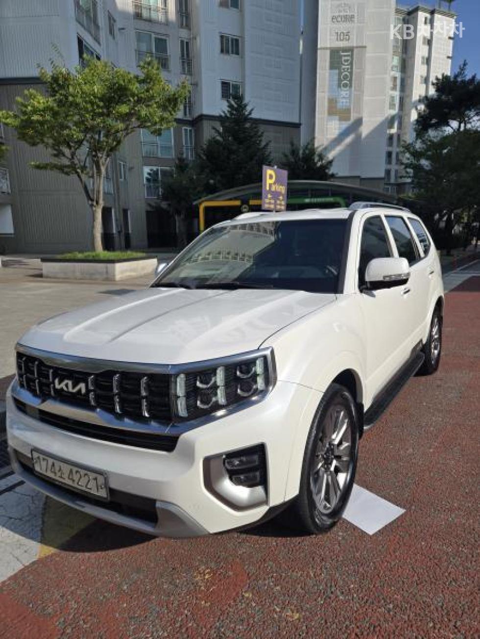 2024 - kia mohave