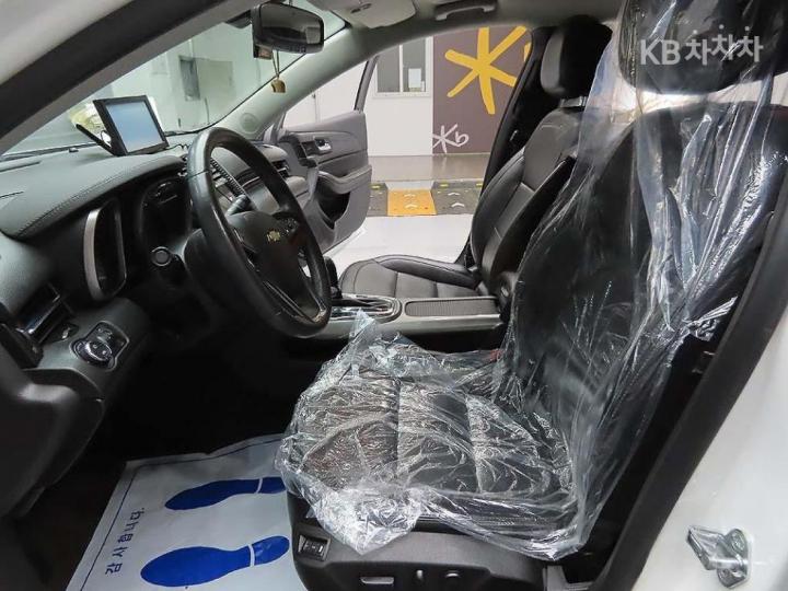 Chevrolet Malibu LPGi 2.0 LT Base Type 8