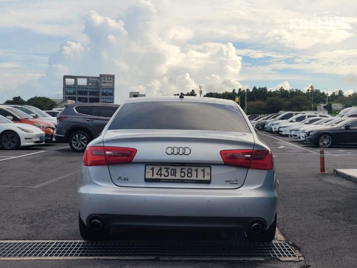 Audi A6 NEW 3.0 TFSI Quattro C7 11 year ~ now 4