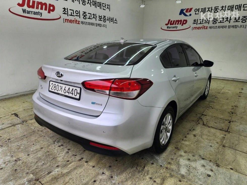 2017 - kia k3