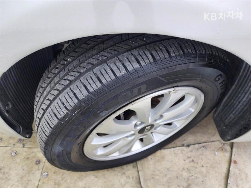2017 - kia k3