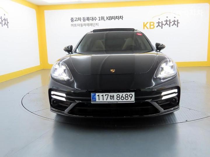 Porsche Panamera — miniaturë 2