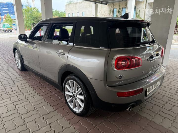 Mini Clubman 1.6 Regular 7