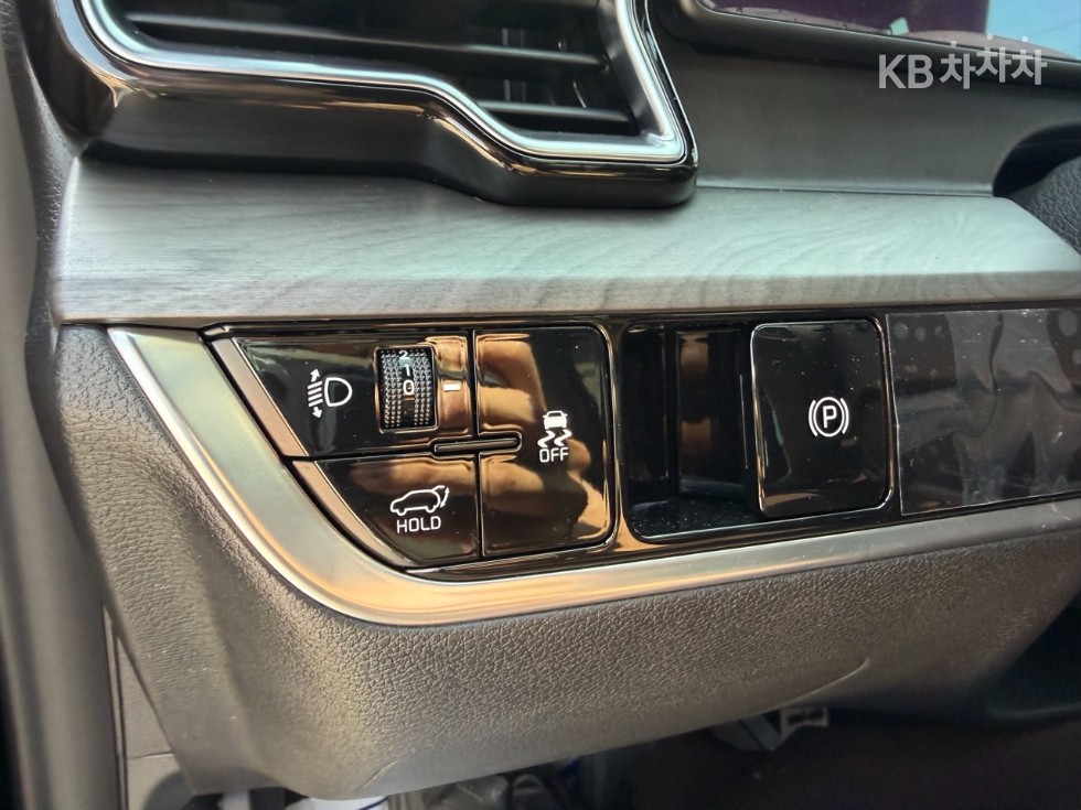 2024 - kia sportage