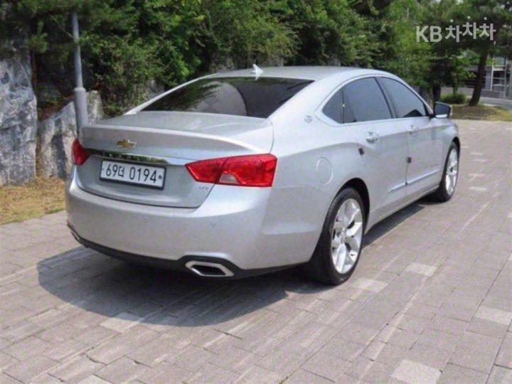 Chevrolet Impala 2.5 LTZ 4