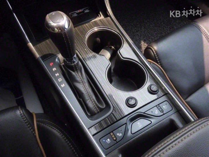 Chevrolet Impala 2.5 LTZ 7