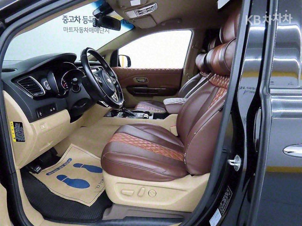 2016 - kia carnival