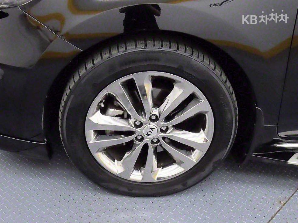 2016 - kia carnival