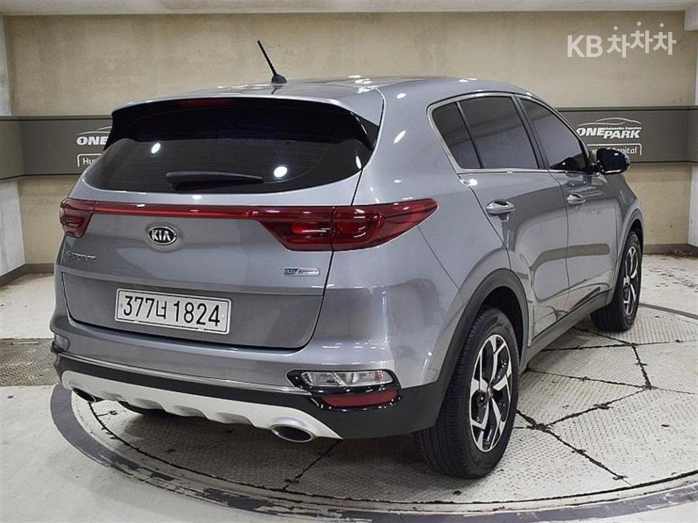 2020 - kia sportage