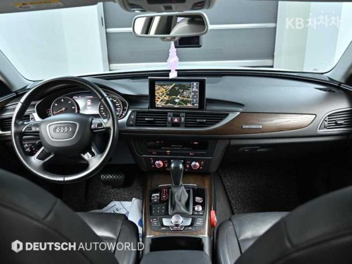 Audi A6 NEW 35 TDI Premium C7 8