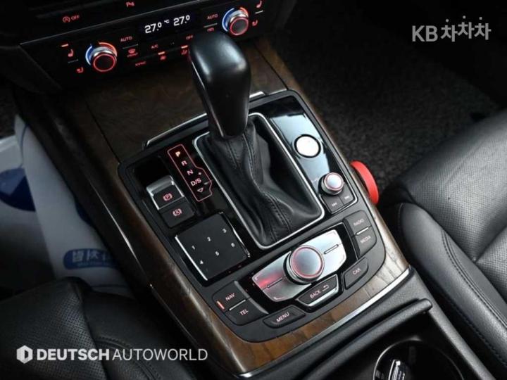 Audi A6 NEW 35 TDI Premium C7 10