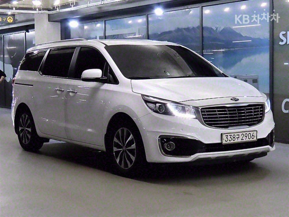 2018 kia carnival