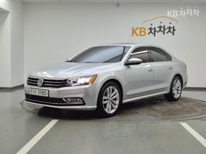 Volkswagen Passat New 1.8 TFSI 2