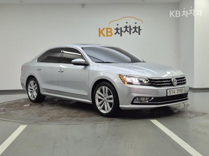 Volkswagen Passat New 1.8 TFSI 3