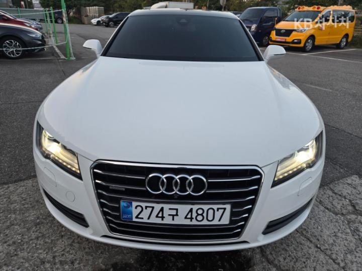 Audi A7 3.0 TDI Quattro Dynamic 2