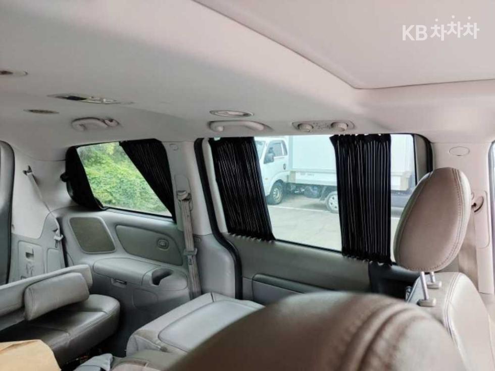 2013 - kia carnival