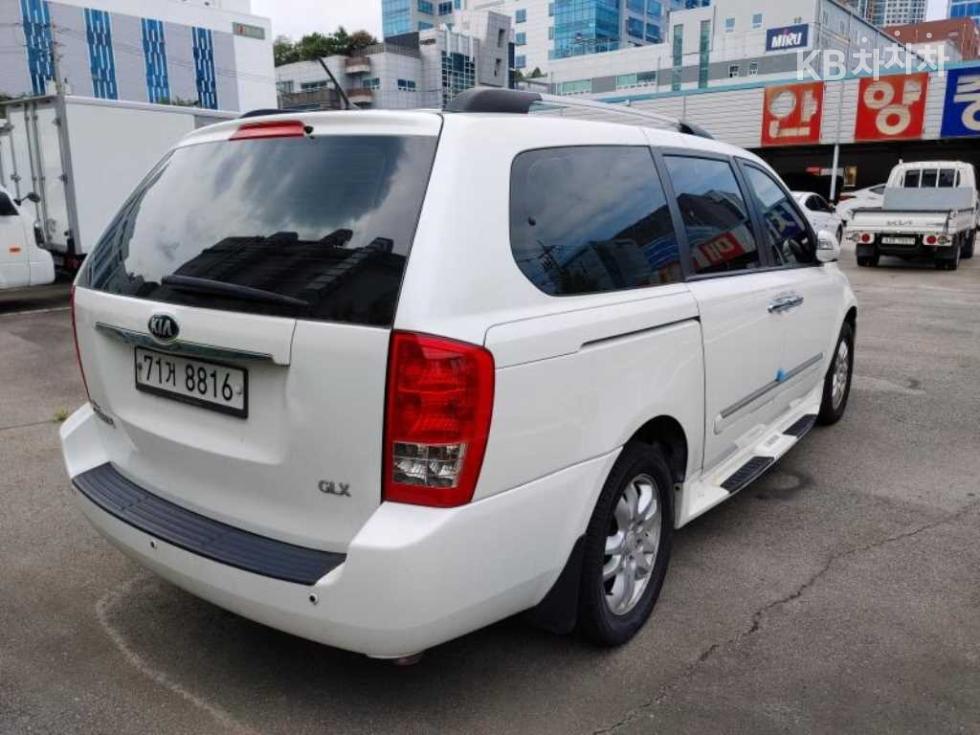 2013 - kia carnival