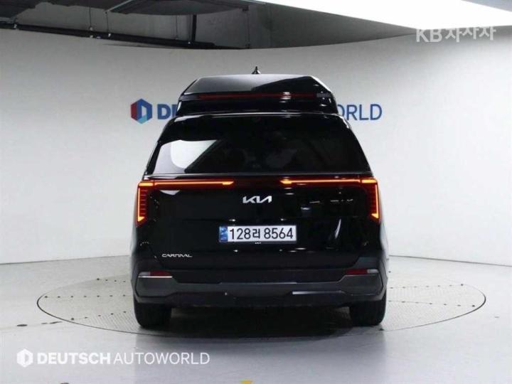 Kia Carnival The New 4 Generation G3.5 GDI 9 Seater Gravity — фото 4