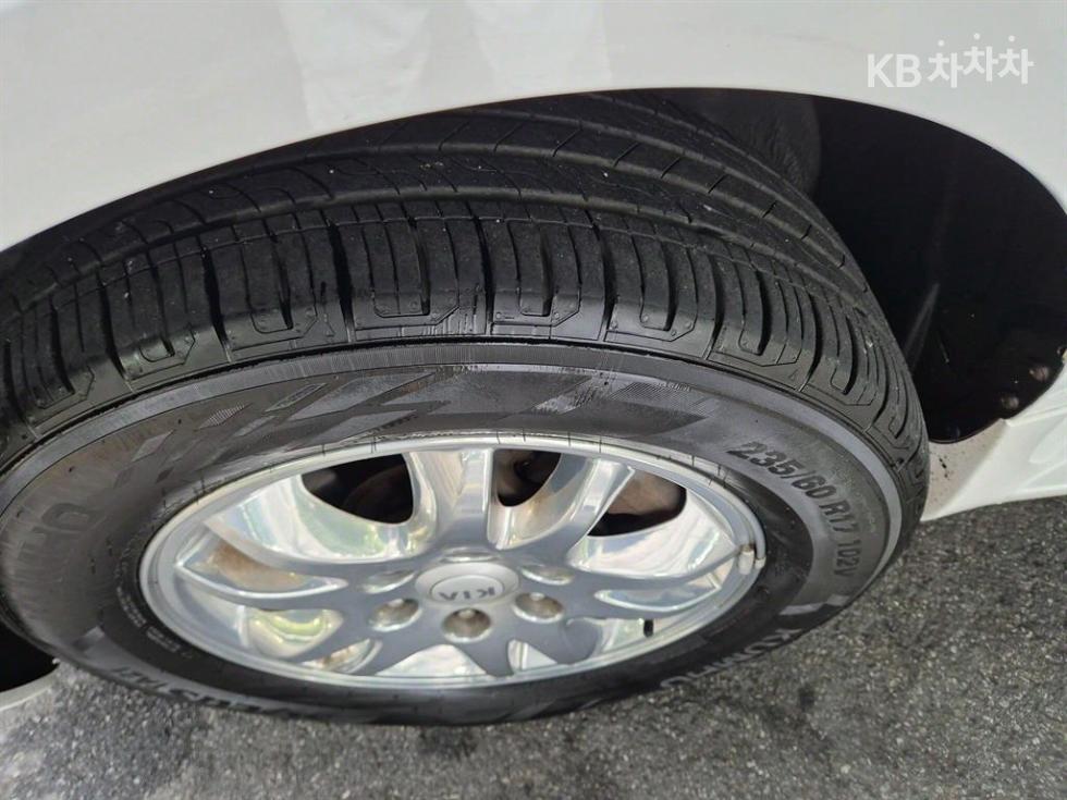 2012 - kia carnival