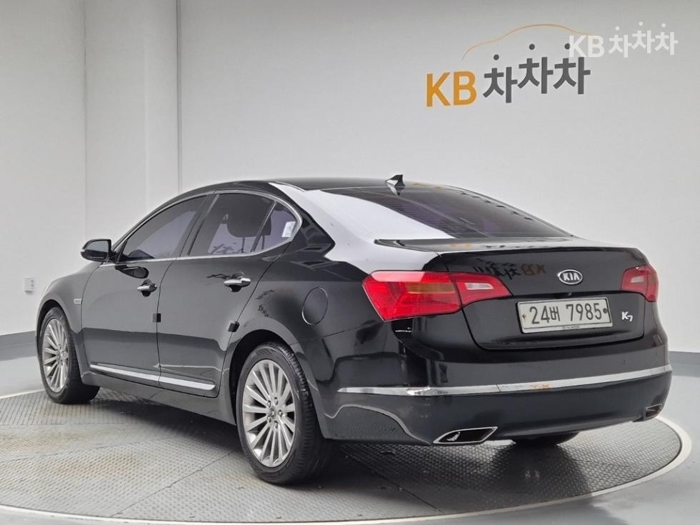 2011 - kia k7