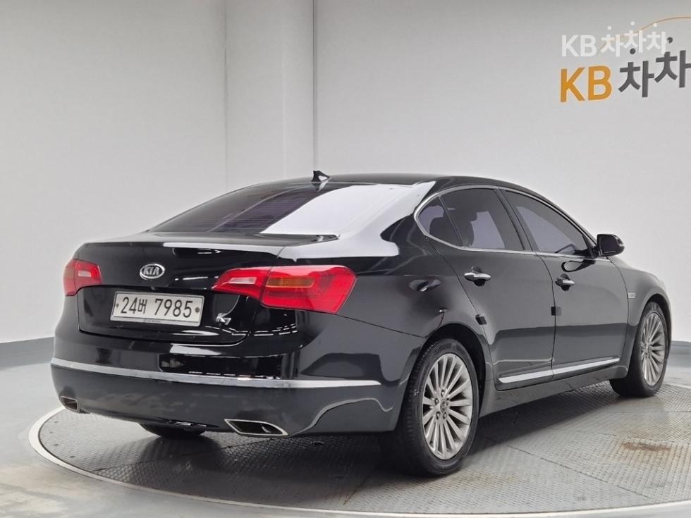 2011 - kia k7