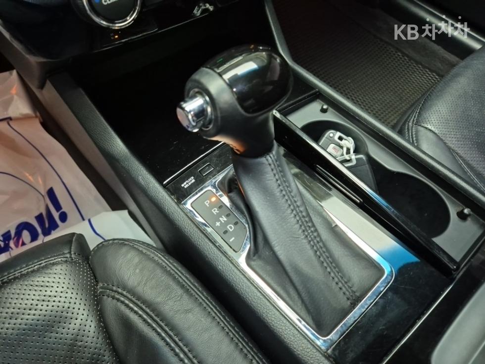 2011 - kia k7