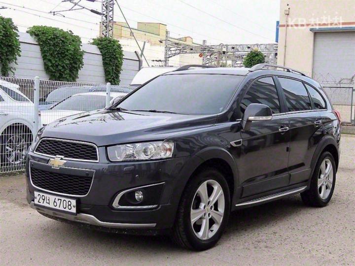 Chevrolet Captiva 4WD LTZ 3