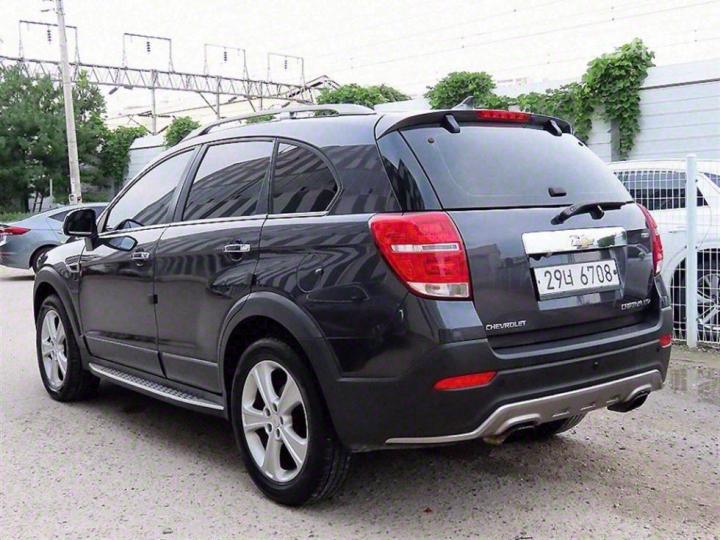 Chevrolet Captiva 4WD LTZ 4