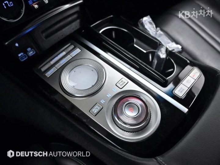 Genesis G80 ELECTRIFIED EV Base Type 9