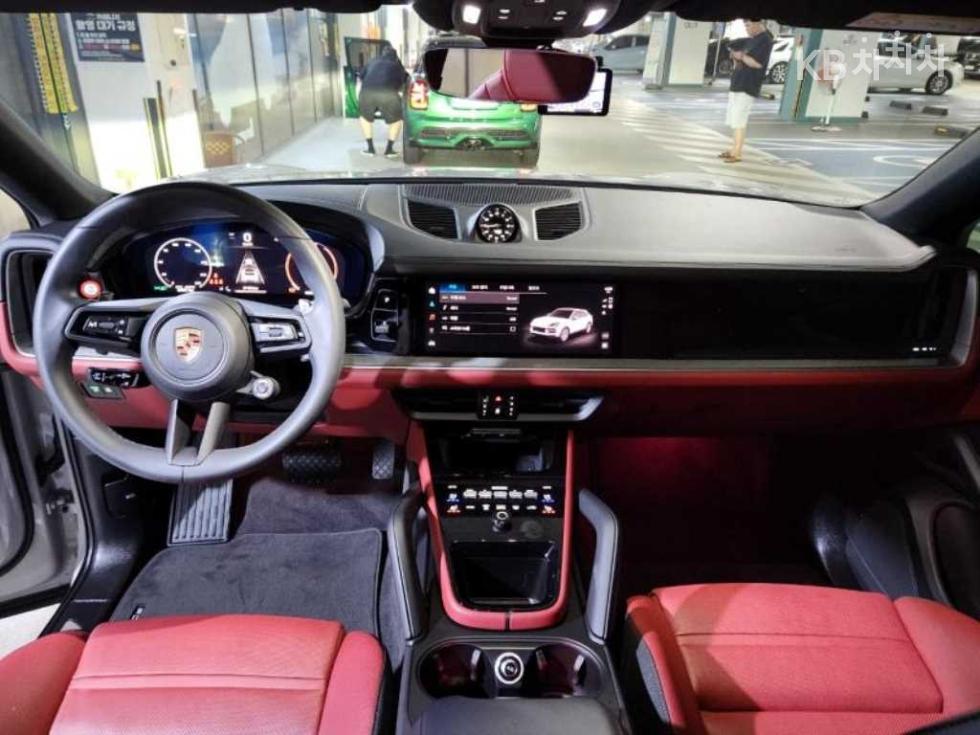 Porsche Cayenne — miniaturë 6