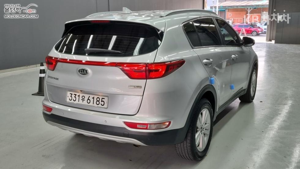 2018 - kia sportage