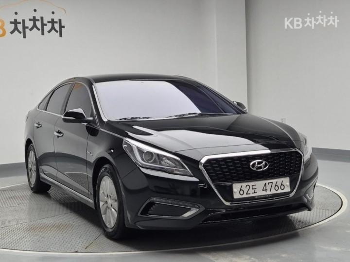 Hyundai Sonata LF Hybrid 2.0 HEV Modern 5