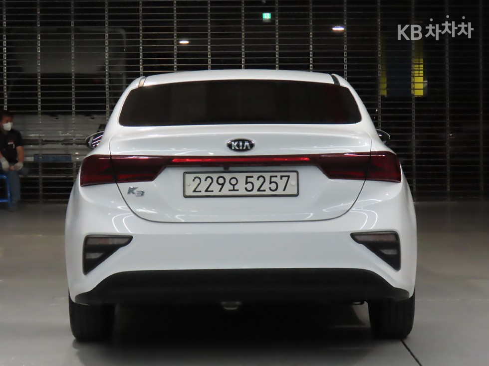 2021 - kia k3