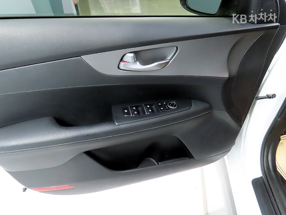 2021 - kia k3