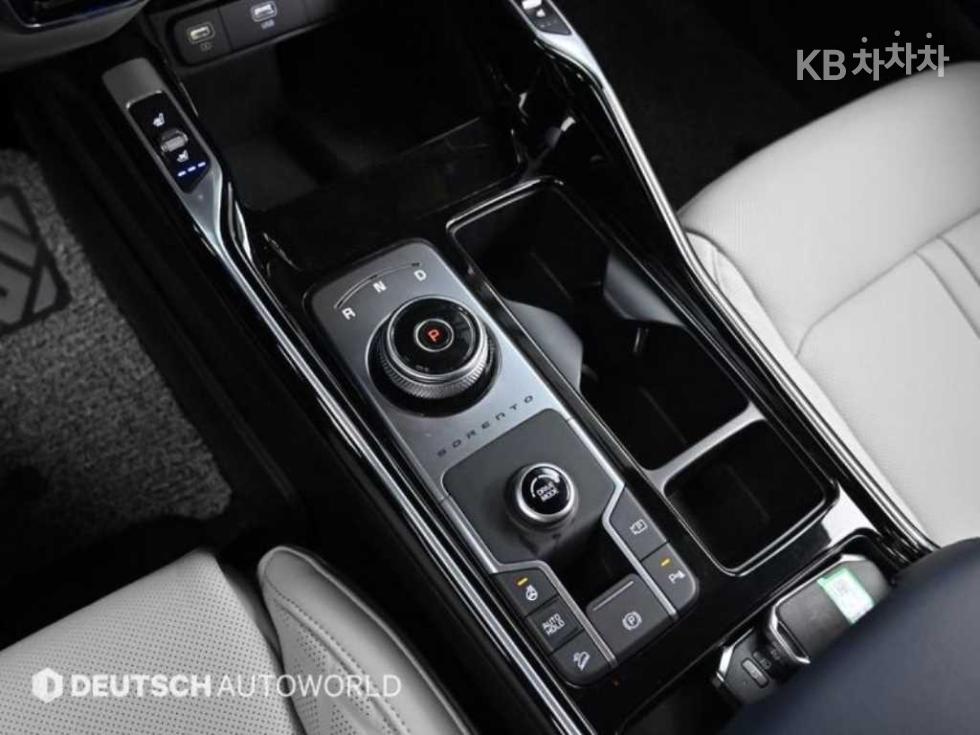 2023 - kia sorento
