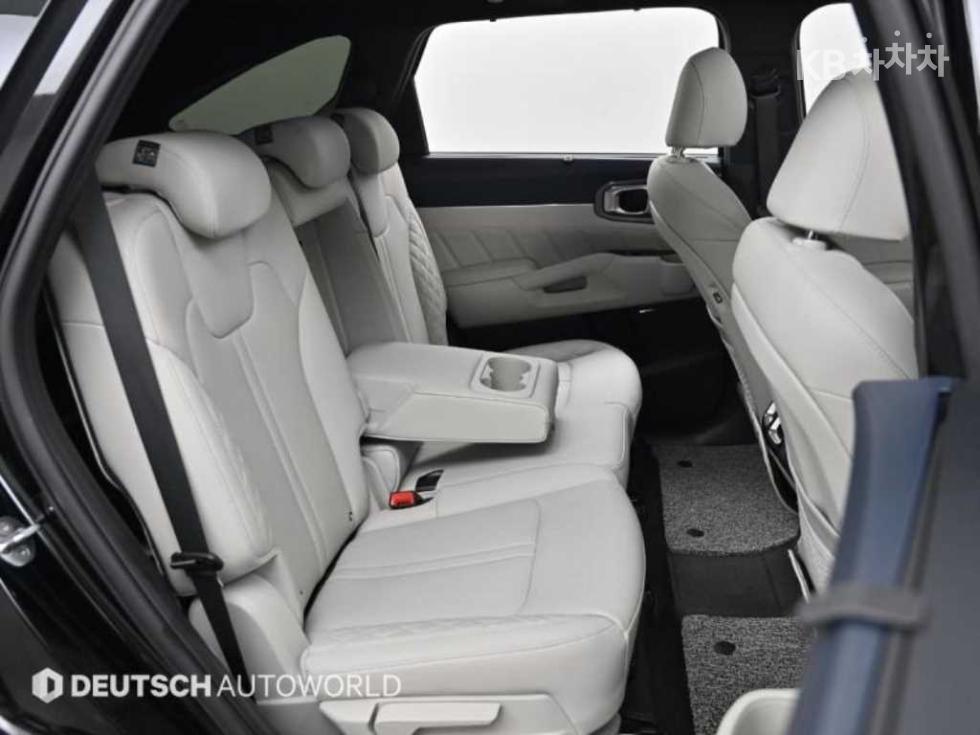 2023 - kia sorento