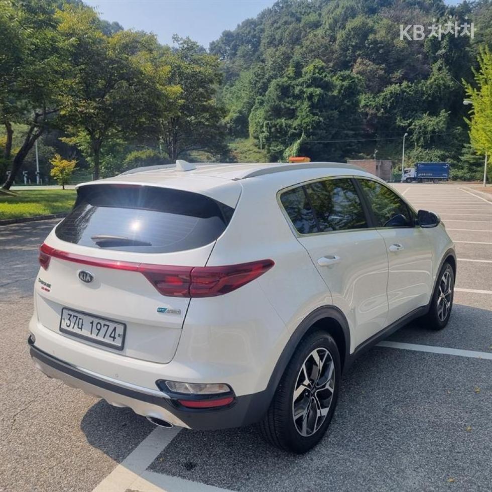 2019 - kia sportage
