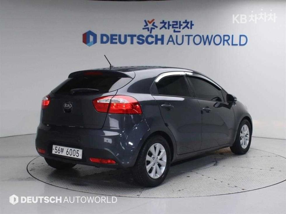 2014 - kia pride