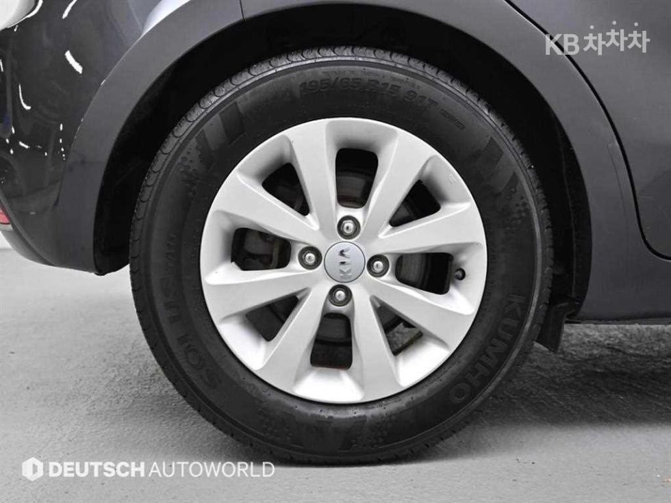 2014 - kia pride