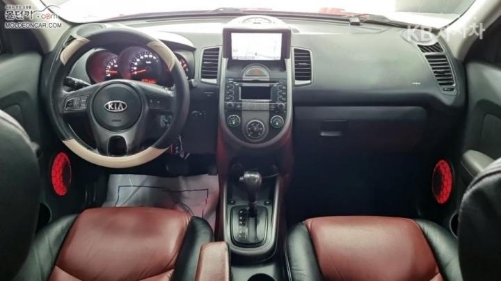 Kia Soul 1.6 2U Top Model 8