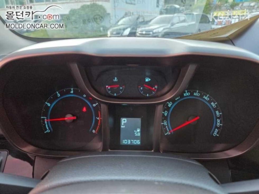 Chevrolet Orlando — miniaturë 5