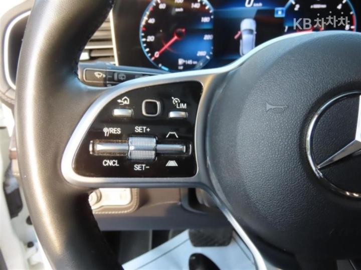 Mercedes-Benz GLE-Class 300 d 4Matic - фото 11