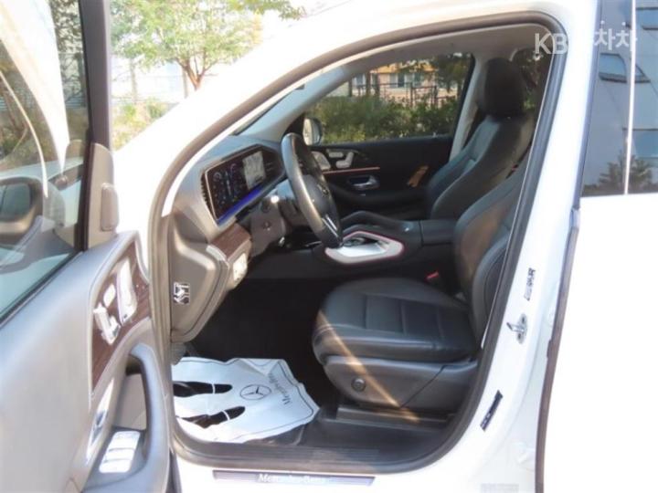 Mercedes-Benz GLE-Class 300 d 4Matic - фото 12