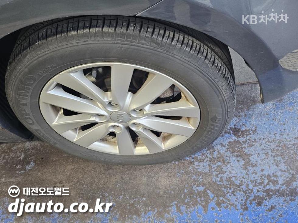 2013 - kia k3