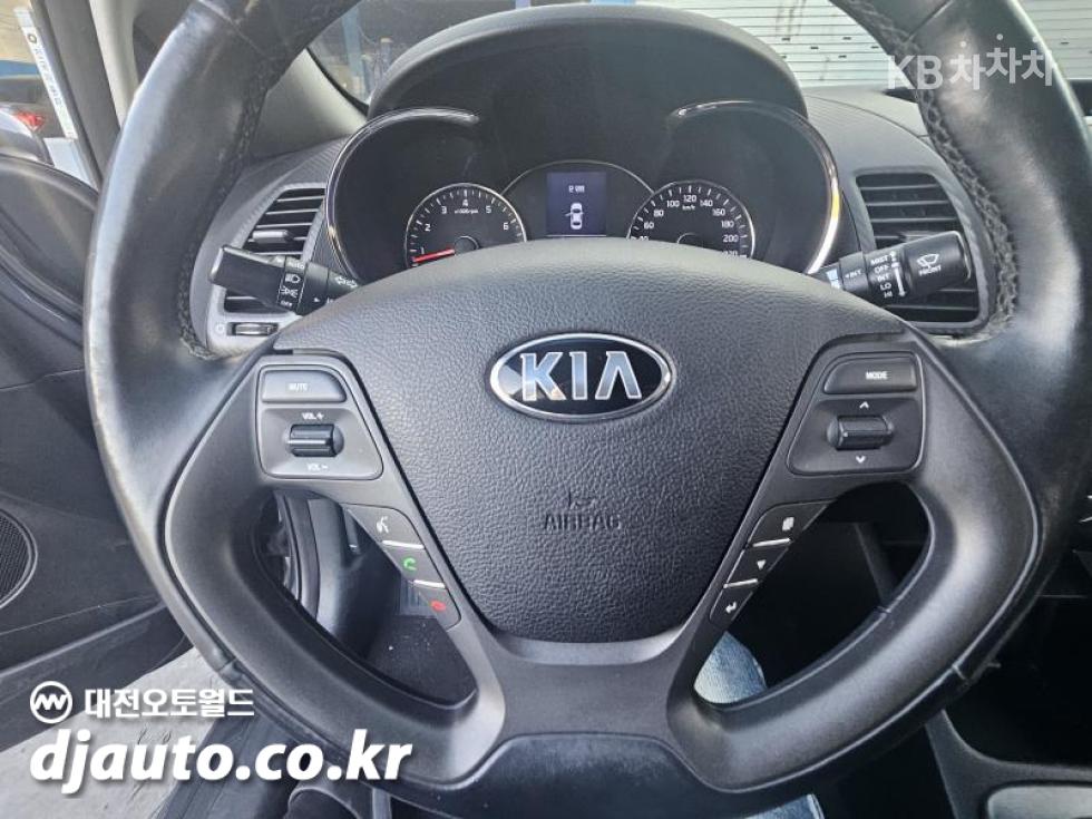 2013 - kia k3