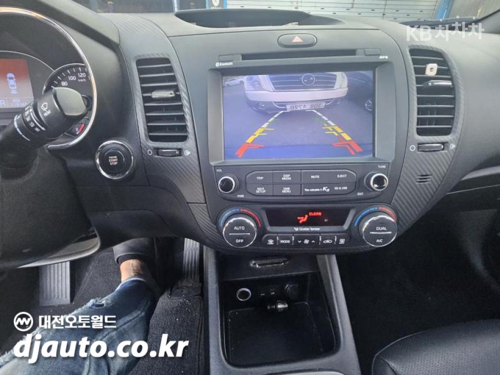 2013 - kia k3