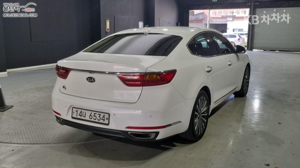 2016 - kia k7