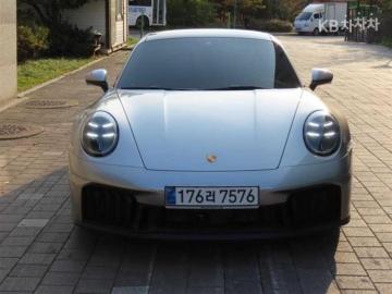 Porsche 911 Carrera GTS — foto 1