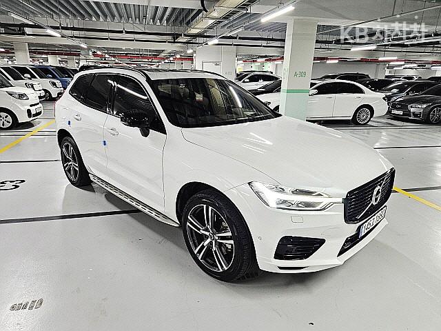 Volvo XC60 T8 R-Design 5