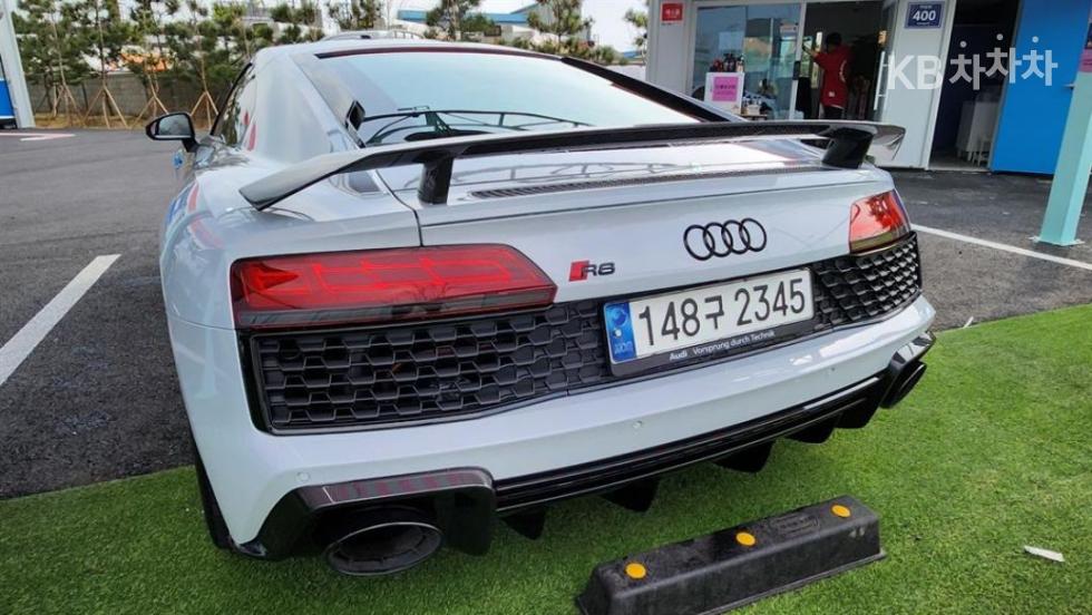 Audi R8 — miniaturë 10